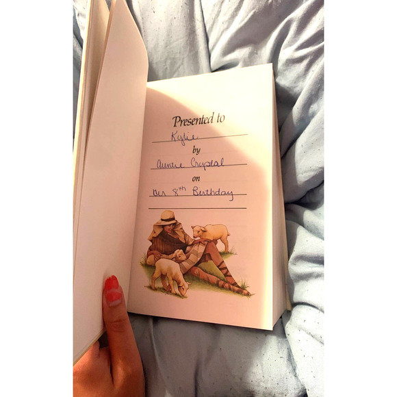 Children's edition Holy Bible New International Version - Picture 4 of 4